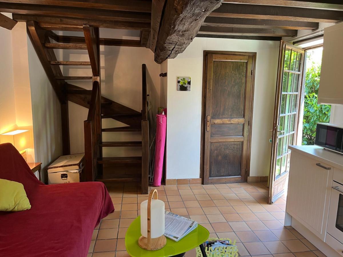 Le Domaine Des Tostes Villa Bonneville-la-Louvet Exteriör bild