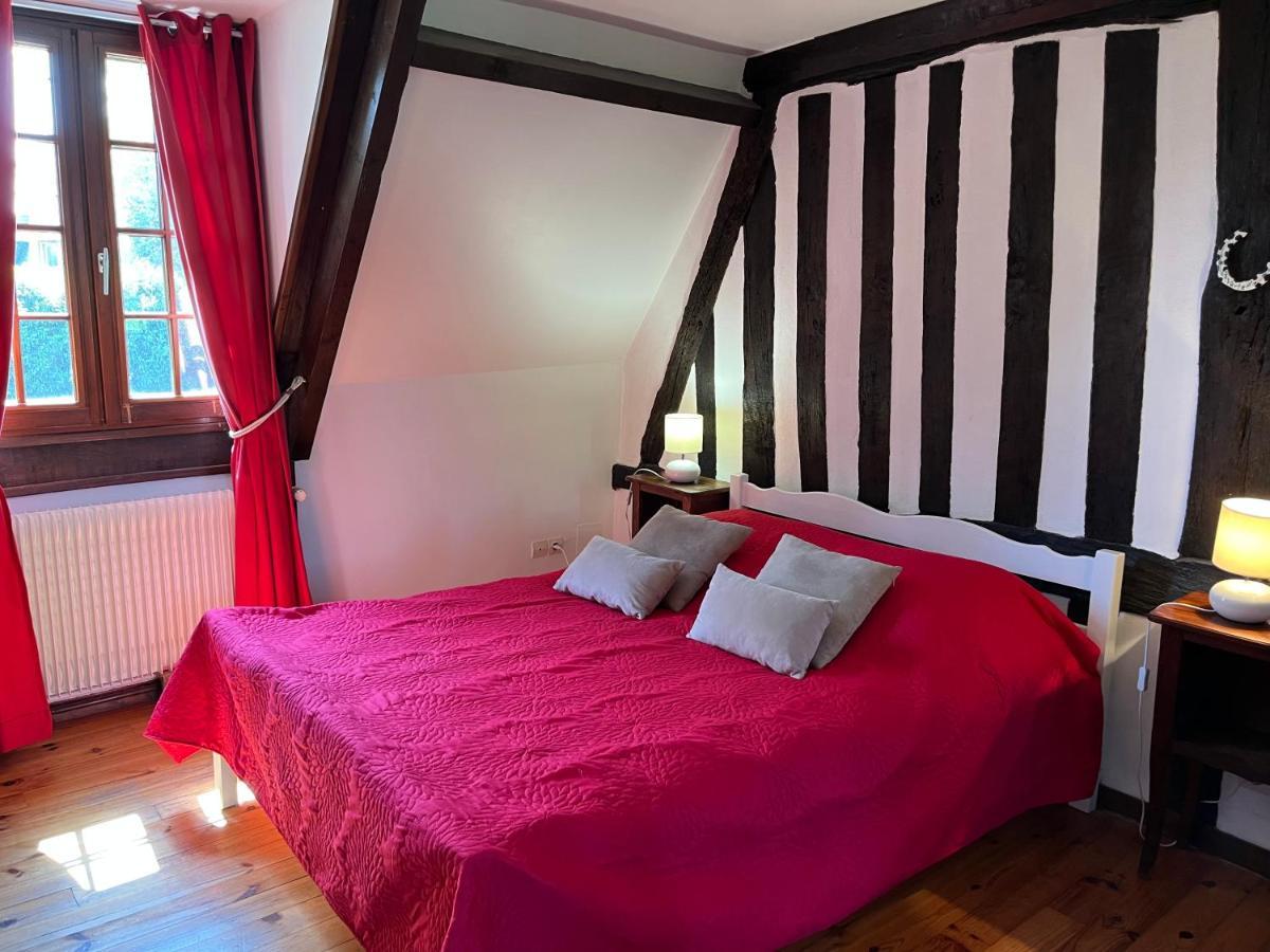 Le Domaine Des Tostes Villa Bonneville-la-Louvet Exteriör bild